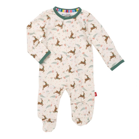 Magnetic Me Other - 🦌 NWT • Magnetic Me Footie in Merry & Bright • NB